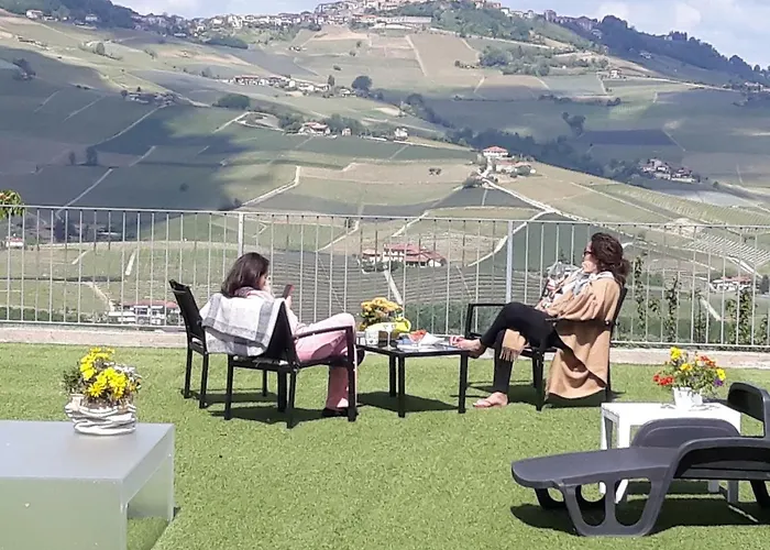 Landhaus Cascina Roella Monforte dʼAlba