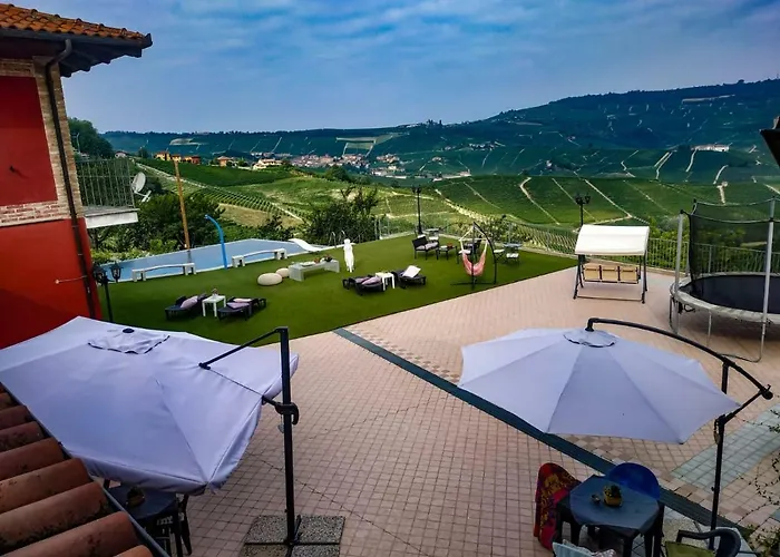 Cascina Roella Landhaus Monforte dʼAlba